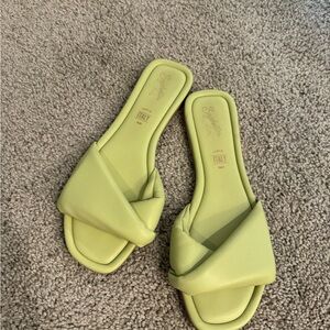 Seychelles Light Green Women's Sandals